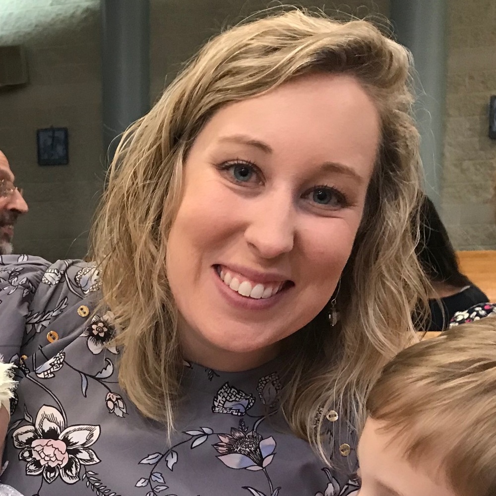 Meet your Posher, Jennifer